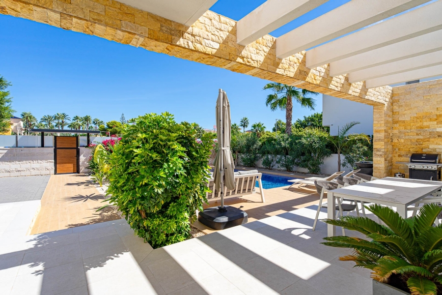 Re-Sale - Detached Villa - Ciudad Quesada - Doña Pepa