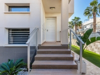 Re-Sale - Detached Villa - Orihuela Costa - La Zenia