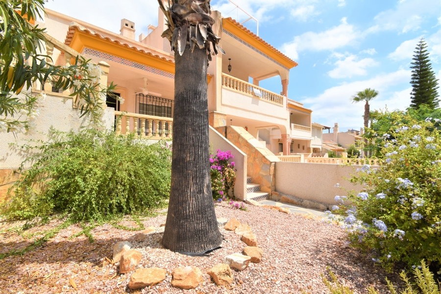 Re-Sale - Bungalow - Orihuela Costa - Las Ramblas