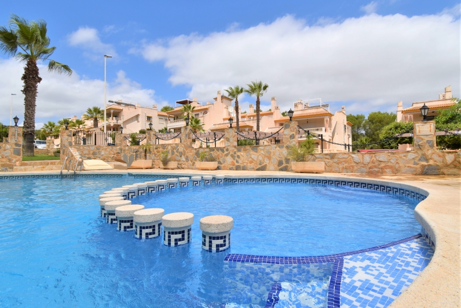 Re-Sale - Bungalow - Orihuela Costa - Las Ramblas