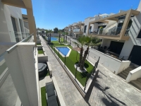 Re-Sale - Apartment - Orihuela Costa - Villamartin