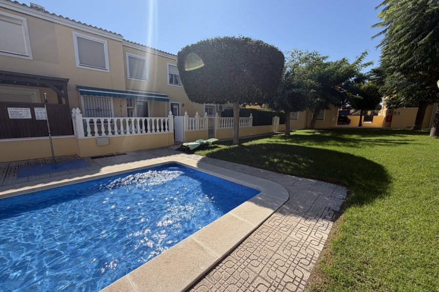 Re-Sale - Apartment - Orihuela Costa - Villamartin