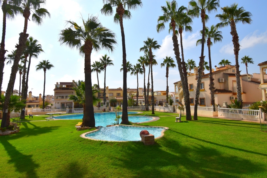 Re-Sale - Apartment - Orihuela Costa - Playa Flamenca