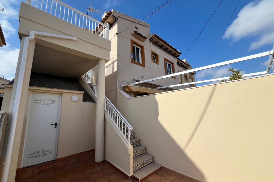Re-Sale - Apartment - Orihuela Costa - Res. San Antonio