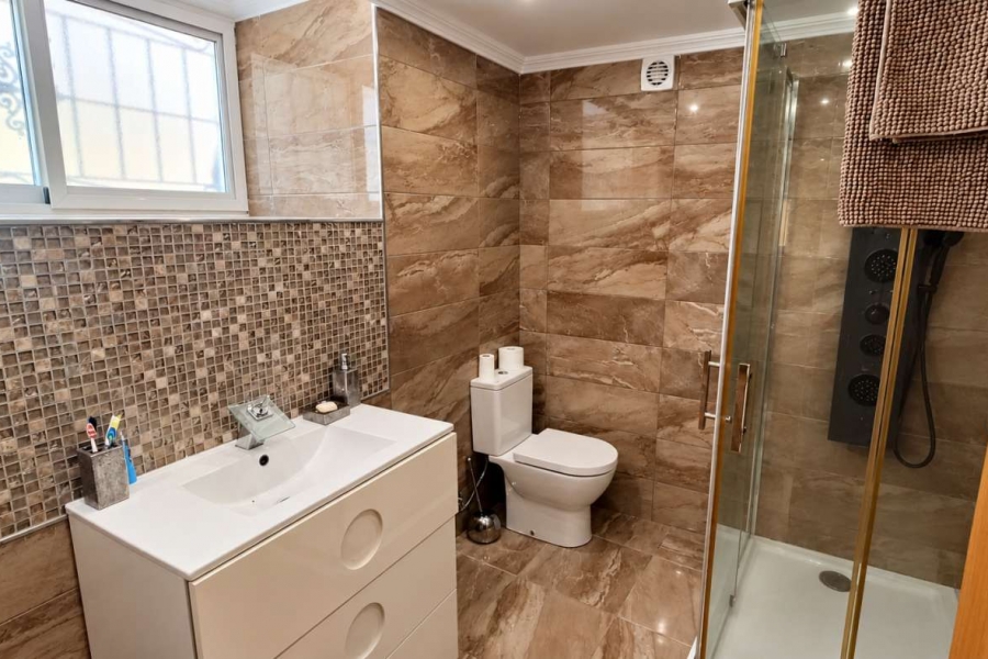 Re-Sale - Detached Villa - Algorfa - Montemar