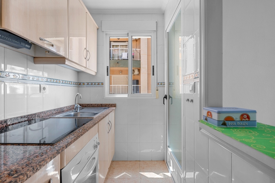 Re-Sale - Apartment - Torrevieja - Torre La Mata