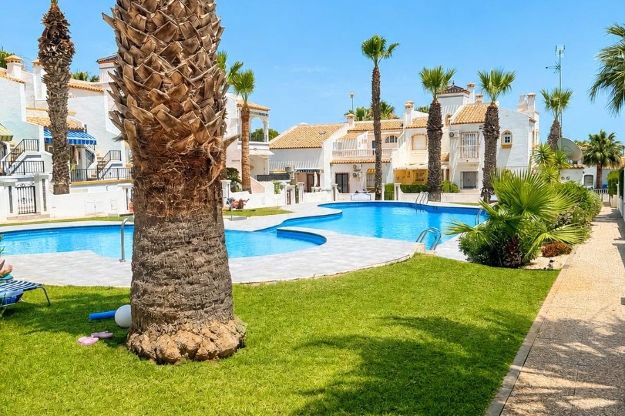 Re-Sale - Apartment - Orihuela Costa - Los Dolses