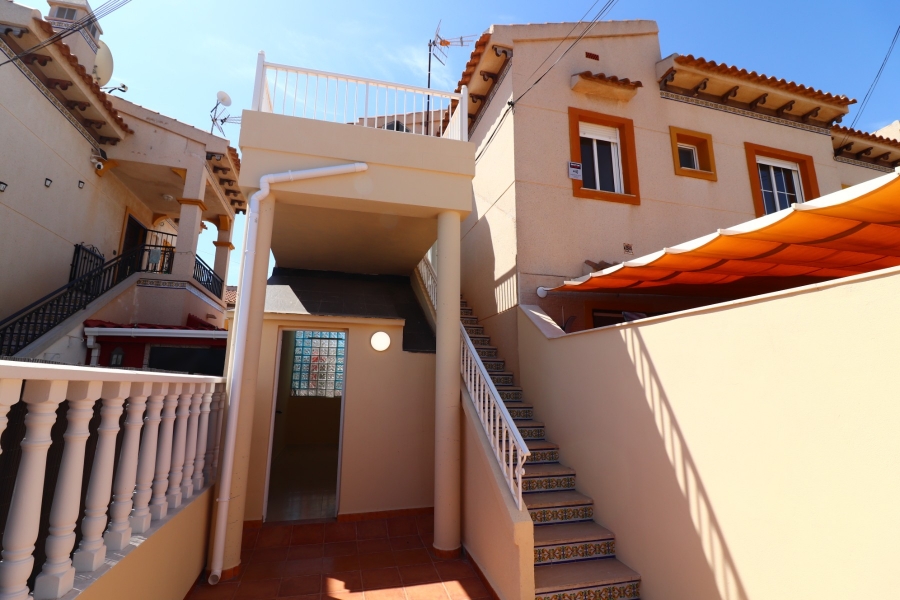Re-Sale - Apartment - Orihuela Costa - Punta Prima