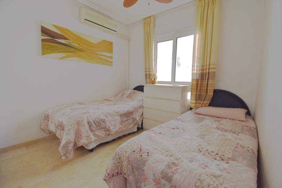 Re-Sale - Apartment - Orihuela Costa - Playa Flamenca