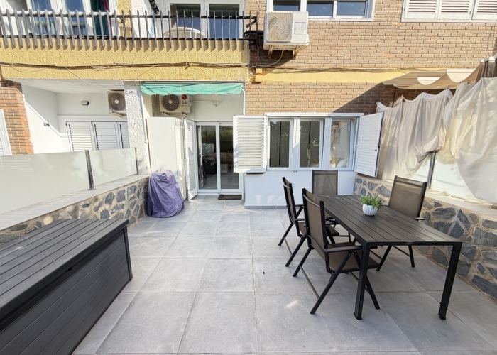 Re-Sale - Apartment - Orihuela Costa - La Zenia