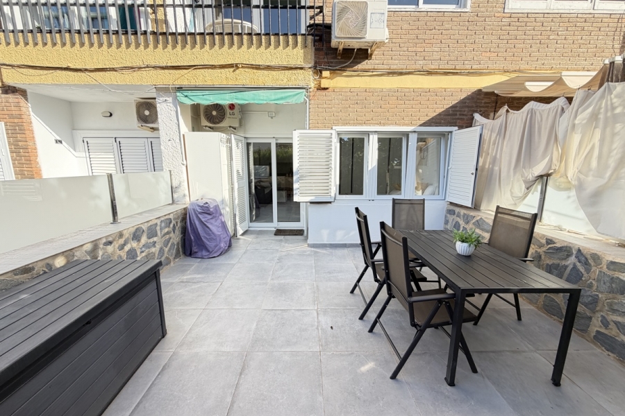 Re-Sale - Apartment - Orihuela Costa - La Zenia