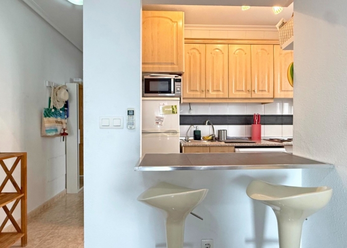 Re-Sale - Apartment - Torrevieja - Torrevieja - Centre