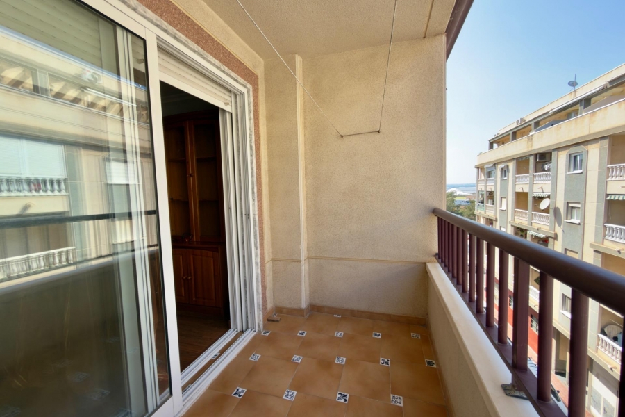 Re-Sale - Apartment - Torrevieja - Torrevieja - Centre