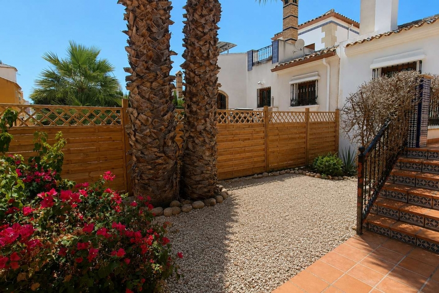 Re-Sale - Semi Detached Villa - Algorfa - La Finca Golf Resort