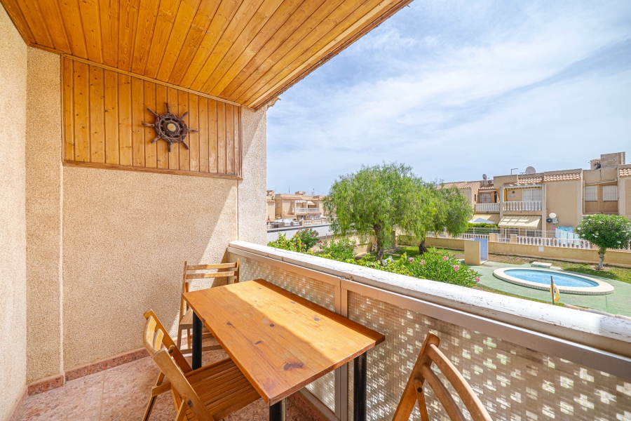 Re-Sale - Apartment - Torrevieja - Aguas Nuevas