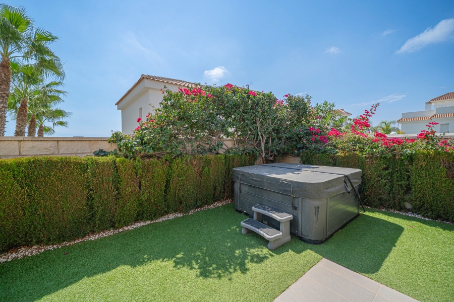 Re-Sale - Detached Villa - Ciudad Quesada - La Laguna