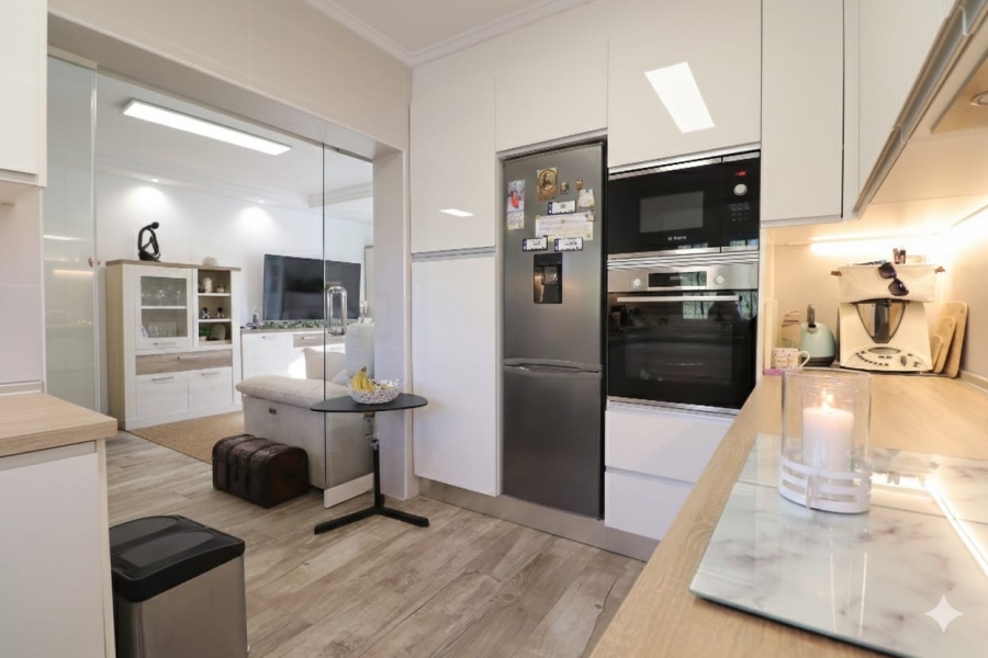 Re-Sale - Detached Villa - Orihuela Costa - Villamartin