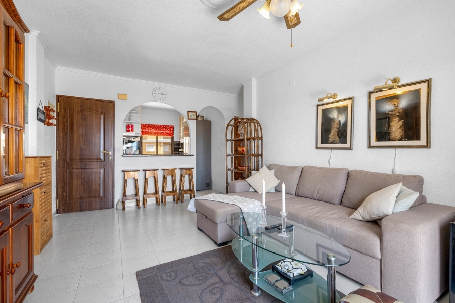 Re-Sale - Apartment - Torrevieja - Aguas Nuevas