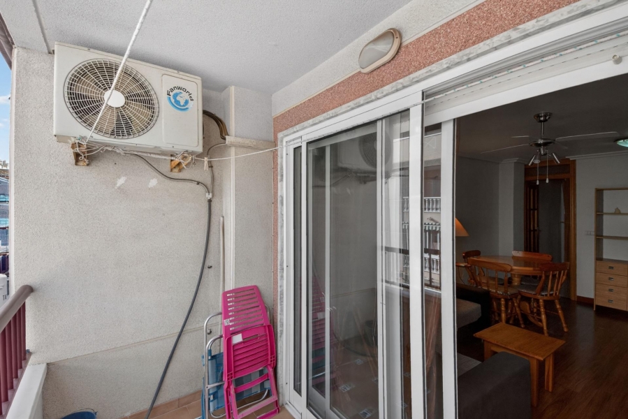 Re-Sale - Apartment - Torrevieja - Torrevieja - Centre