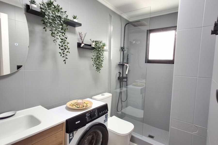 Re-Sale - Apartment - Torrevieja - Torrevieja - Centre