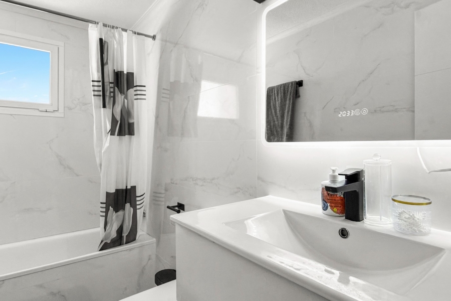 Re-Sale - Apartment - Torrevieja - Torrevieja - Centre