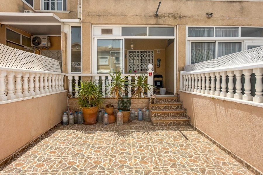 Re-Sale - Townhouse - Torrevieja - Torrevieja - Centre