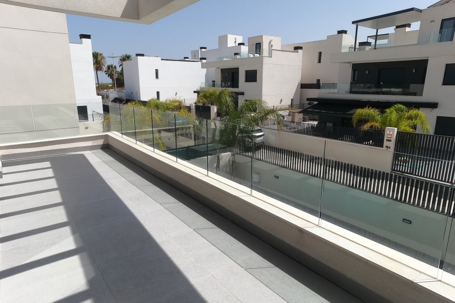 Re-Sale - Detached Villa - Algorfa - La Finca Golf Resort