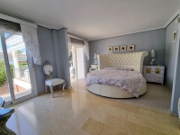 Re-Sale - Detached Villa - Torrevieja - La Mata - Town