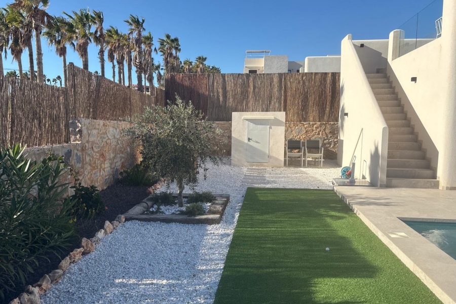 Re-Sale - Detached Villa - Algorfa - La Finca Golf Resort