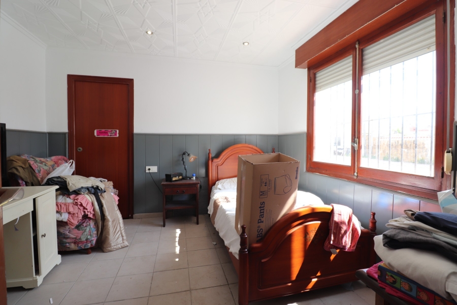 Wederverkoop - Vrijstaande Villa - Heredades - Heredades - Dorp