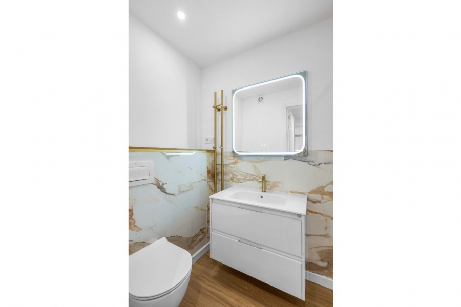 Re-Sale - Apartment - Torrevieja - Punta Prima