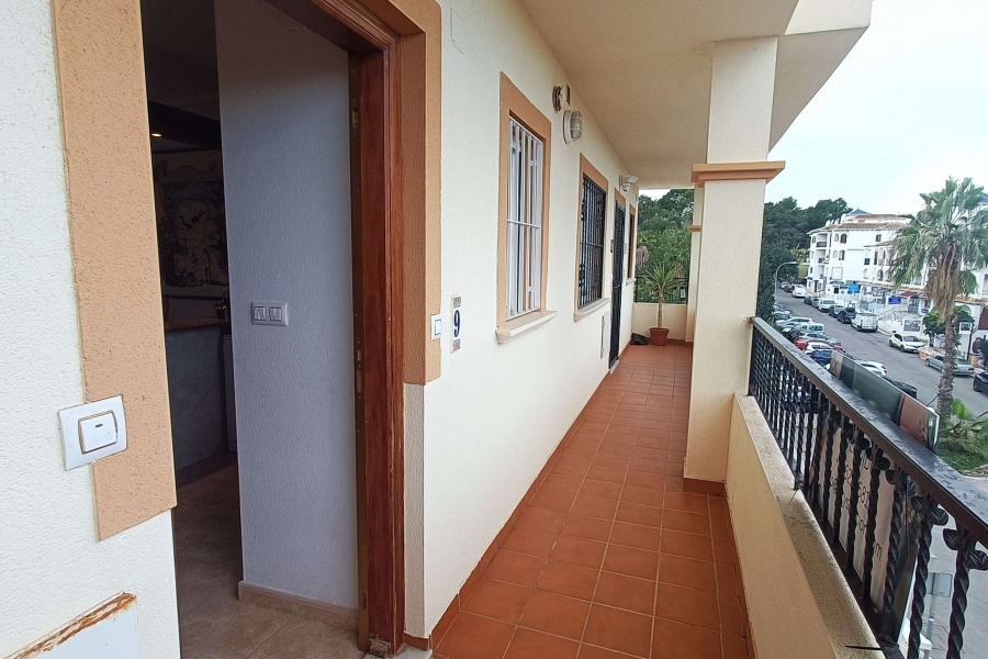 Re-Sale - Apartment - Orihuela Costa - Villamartin