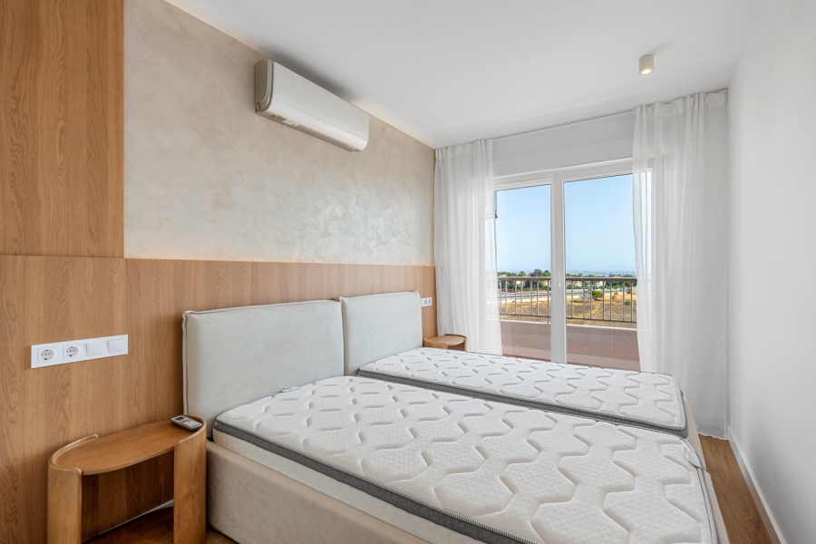 Re-Sale - Apartment - Torrevieja - Punta Prima