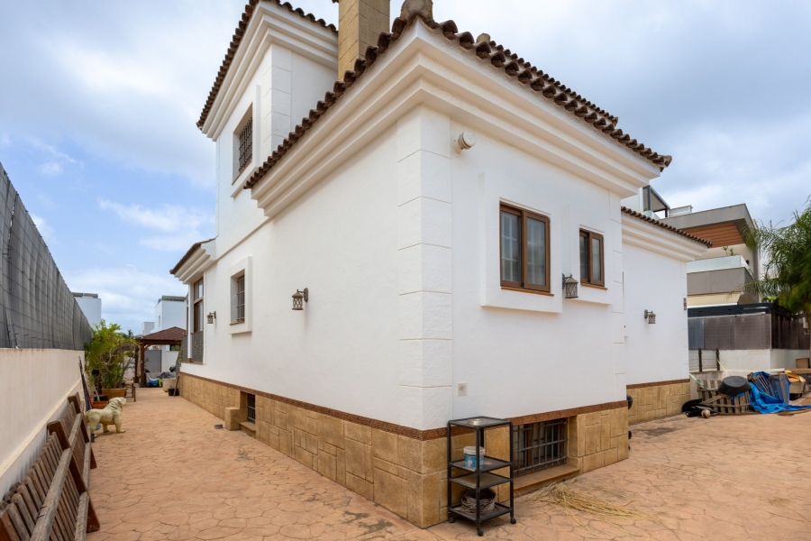 Re-Sale - Detached Villa - Los Montesinos - La Herrada