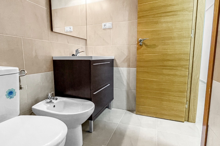Re-Sale - Apartment - Torrevieja - Playa Acequion