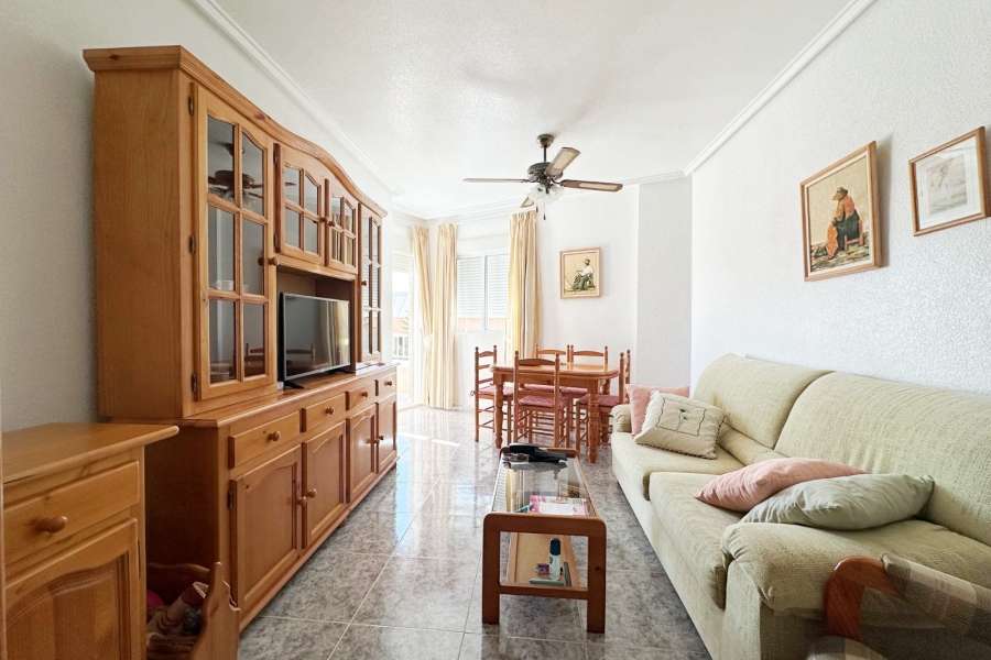 Re-Sale - Apartment - Torrevieja - Torrevieja - Centre