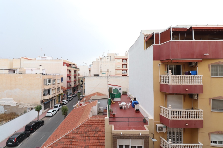 Re-Sale - Apartment - Torrevieja - Torrevieja - Centre