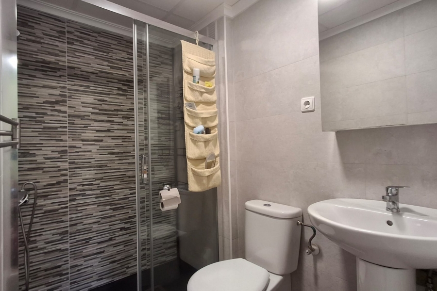 Re-Sale - Apartment - Torrevieja - Torrevieja - Centre