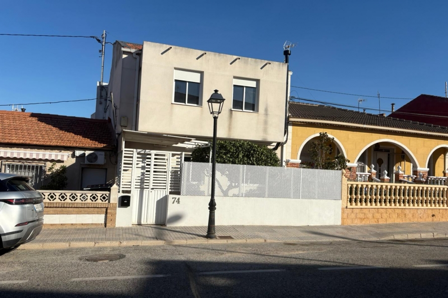 Re-Sale - Townhouse - Algorfa - Algorfa - Village