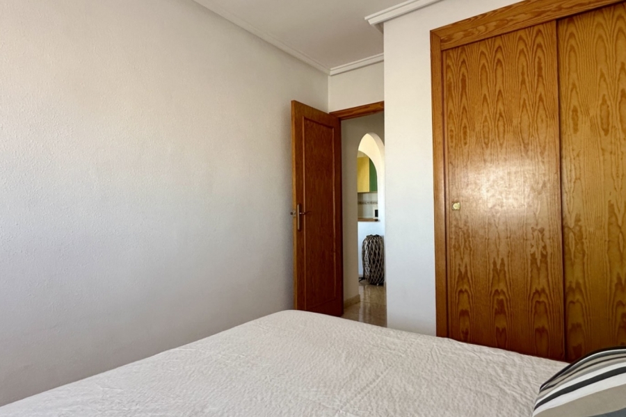 Re-Sale - Apartment - Torrevieja - Torrevieja - Centre