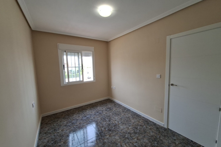 Re-Sale - Apartment - Orihuela Costa - Punta Prima