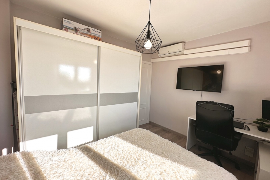 Re-Sale - Apartment - Torrevieja - El Chaparral