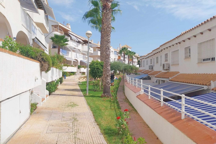 Re-Sale - Apartment - Orihuela Costa - Cabo Roig