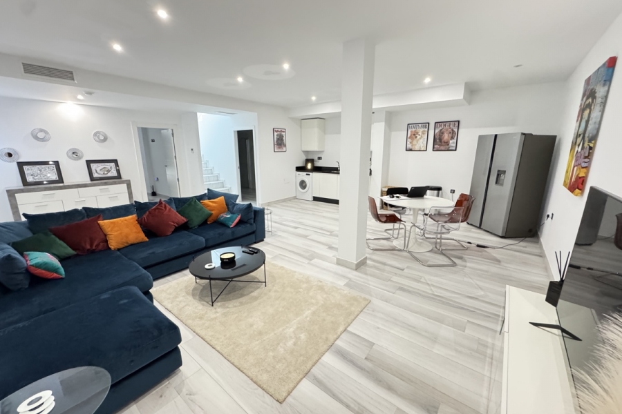 Re-Sale - Detached Villa - Orihuela Costa - Lomas de Cabo Roig