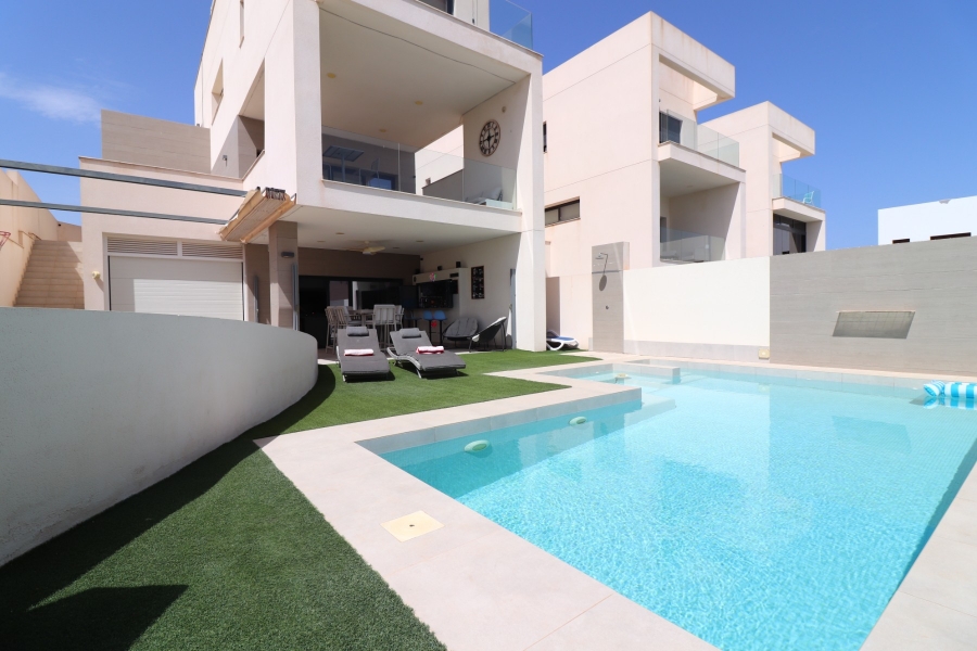 Re-Sale - Detached Villa - Benijofar - Benijofar - Village