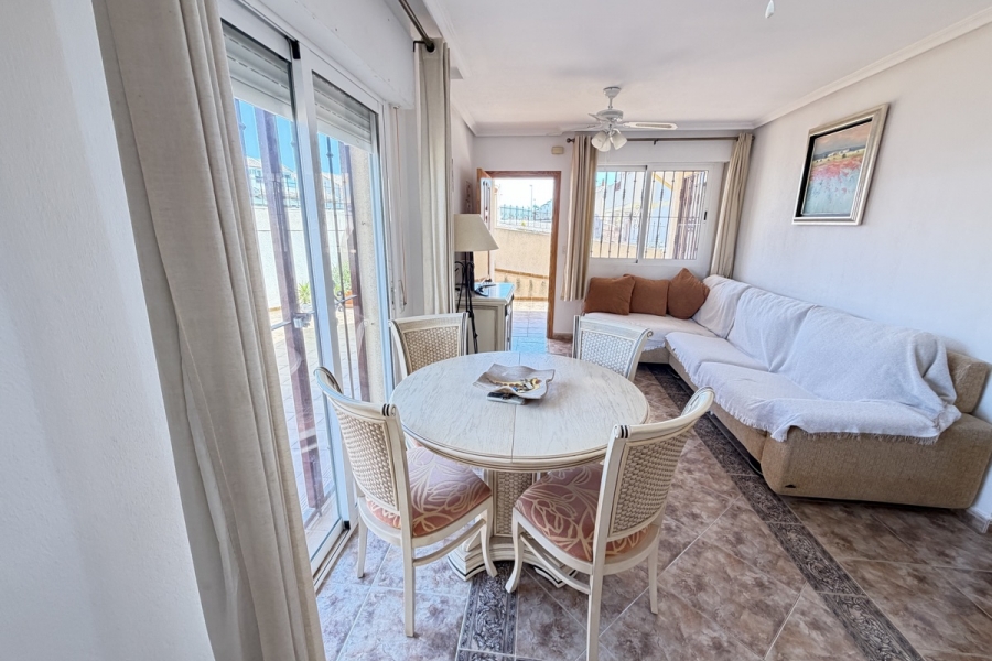 Re-Sale - Apartment - Orihuela Costa - La Zenia