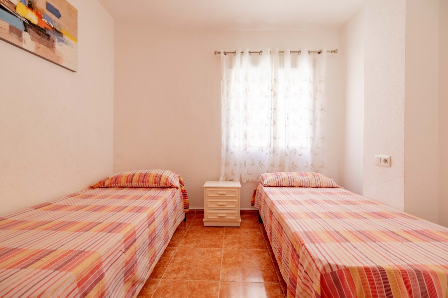 Re-Sale - Apartment - Torrevieja - Playa Los Locos