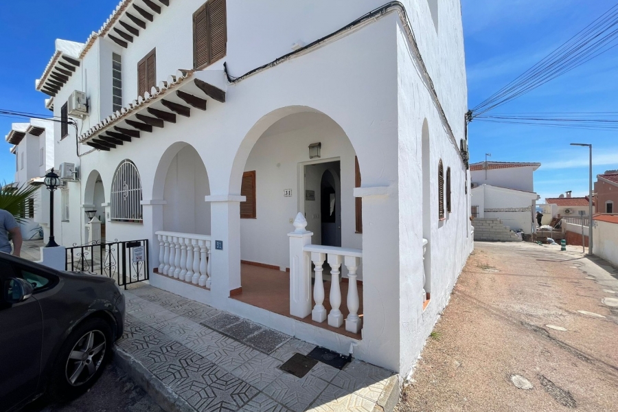 Re-Sale - Townhouse - Ciudad Quesada - Altos de Quesada