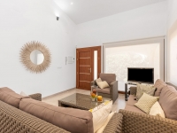 Re-Sale - Detached Villa - Orihuela Costa - Punta Prima