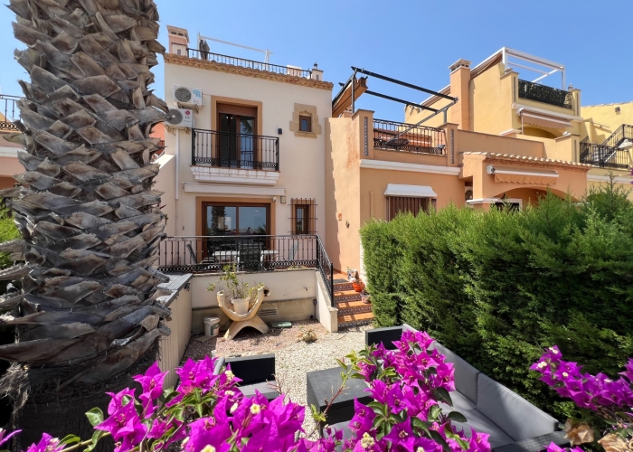 Re-Sale - Townhouse - Algorfa - La Finca Golf Resort